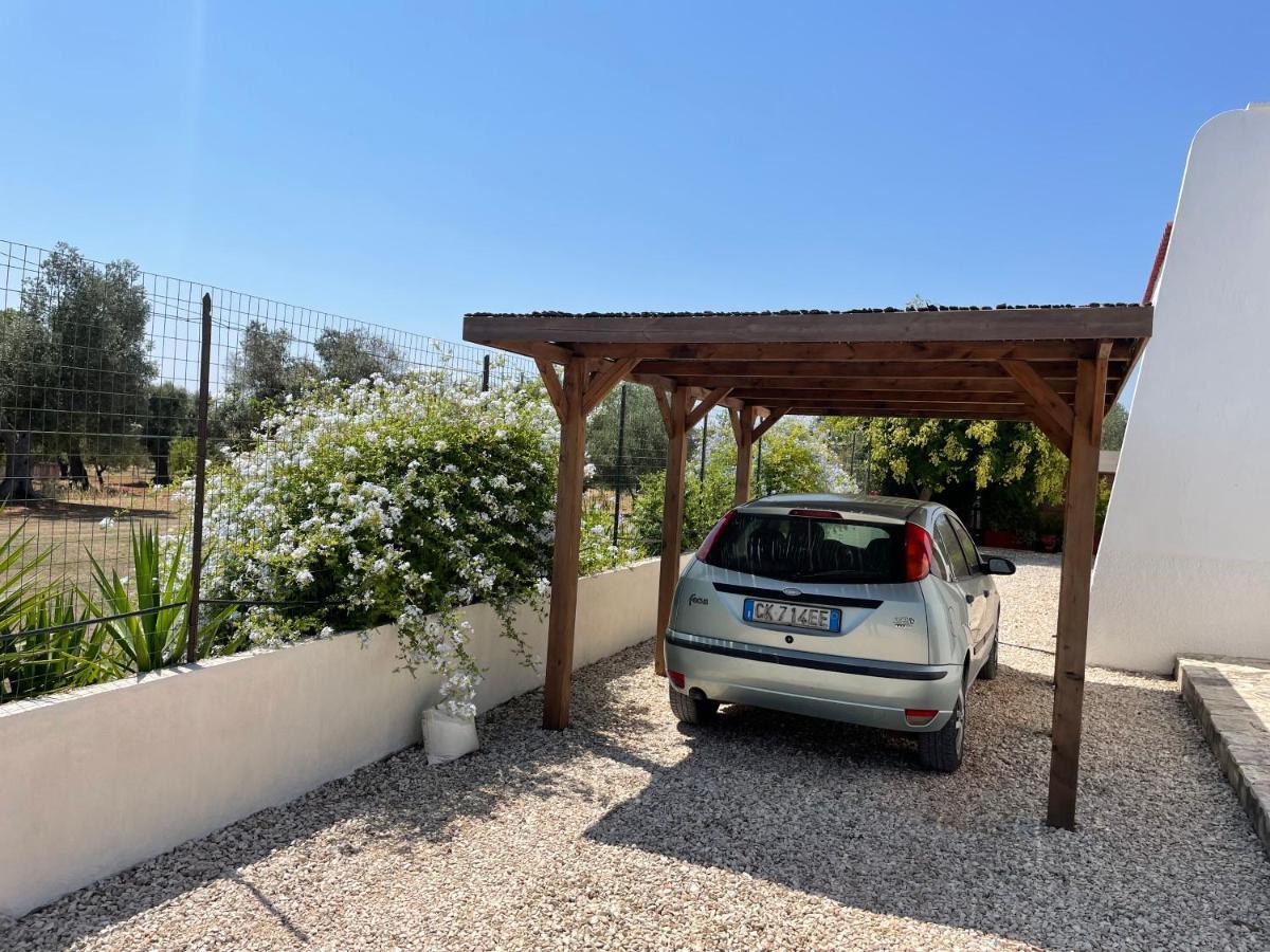 Villa Connie Serranova Exteriör bild
