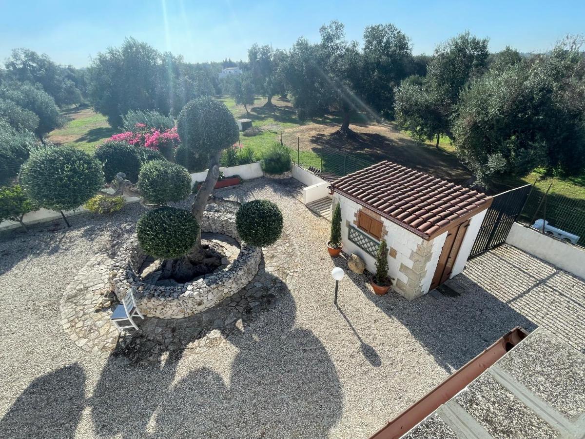 Villa Connie Serranova Exteriör bild